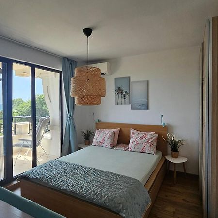 Smokini Beach Apartment Sozopol Exterior photo